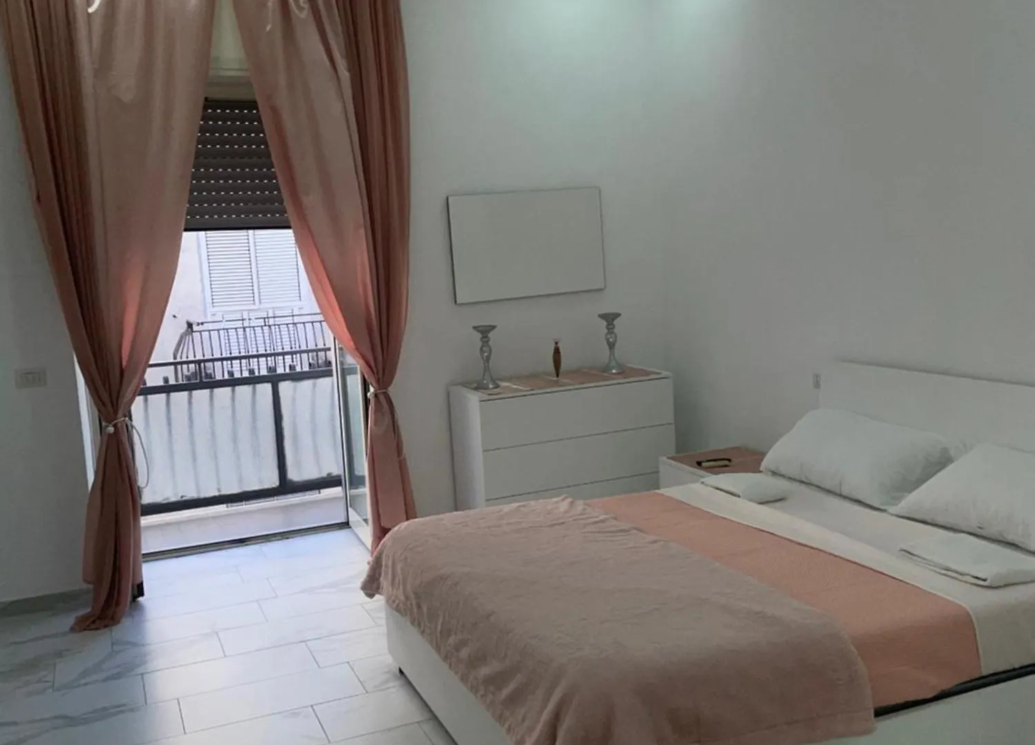 דירות נאפולי Pink House איטליה